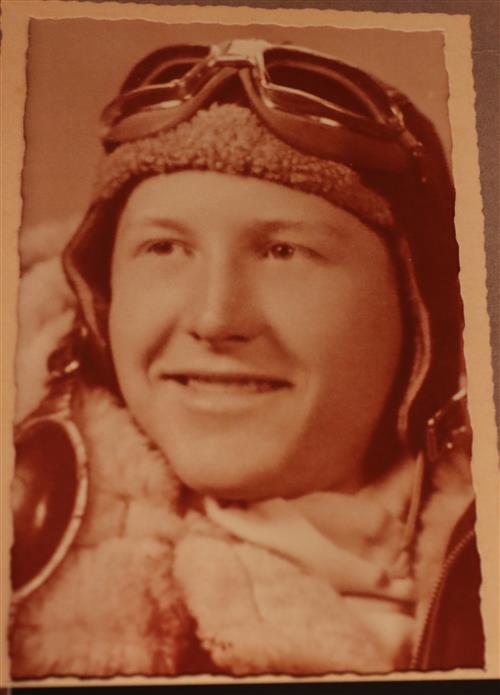 Robert Moore, Army Air Corps Pilot